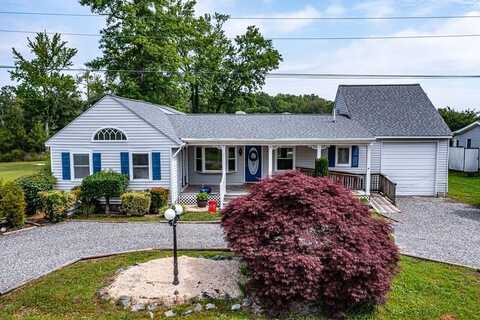 609 Pine Point Drive, Northumberland, VA 22473