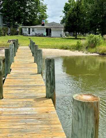 343 Potomac Shore Drive, Heathsville, VA 22473