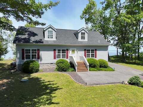 151 Bald Eagle Drive, Montross, VA 22520