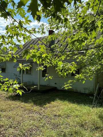 2880 Lake Road, Lottsburg, VA 22511