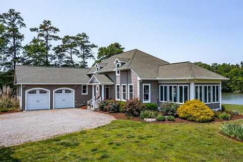 241 Tranquility Road, Reedville, VA 22539