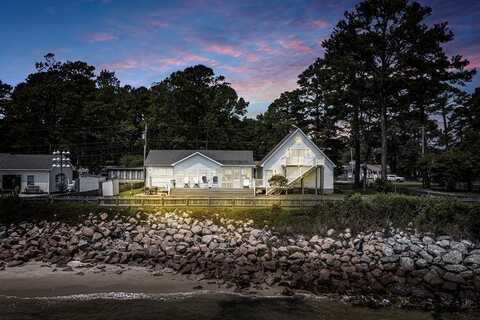 13 Leming Ave, Reedville, VA 22539