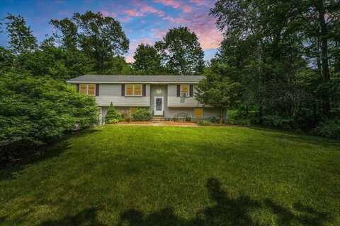 426 Mammoth Road, Londonderry, NH 03053