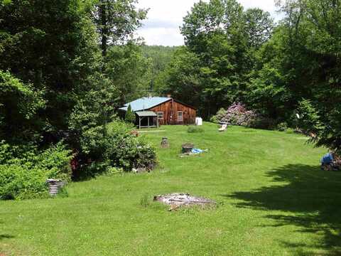 2505 County Road, Windsor, VT 05089