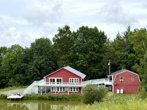 98 Rowell Road, Lancaster, NH 03584