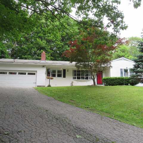 129 Chestnut Street, Claremont, NH 03743
