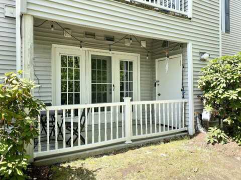 181 Eastern Avenue, Manchester, NH 03104