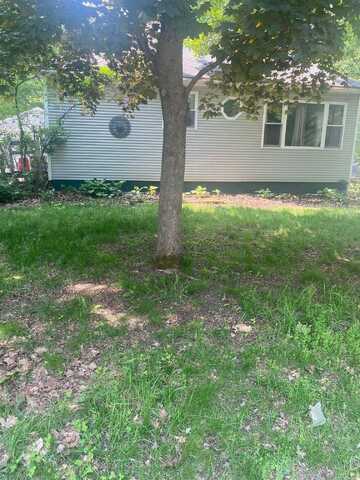 21 Clinton Street, South Burlington, VT 05403
