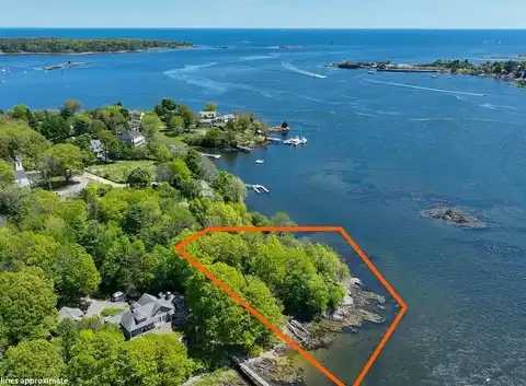 6 Follett Lane, Kittery, ME 03905