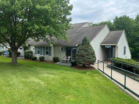 7253 The Terraces Drive, Shelburne, VT 05482