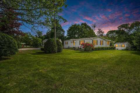 18 Bridle Path Trail, Concord, NH 03301