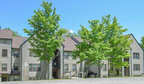 28 Fowler Road, Ludlow, VT 05149