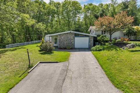 4 Johns Drive, Hooksett, NH 03106