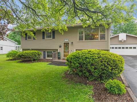 104 Marsett Road, Shelburne, VT 05482