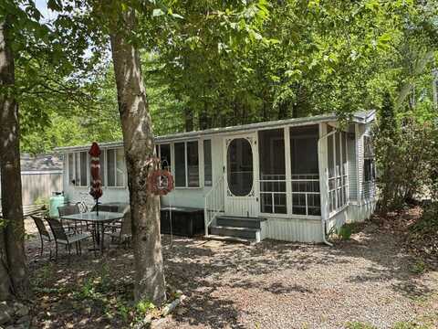 296 Baxter Lake Drive, Rochester, NH 03867