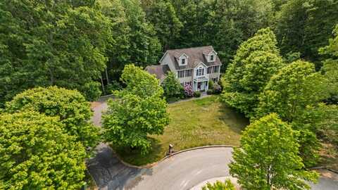 31 Seavey Brook Lane, Rochester, NH 03867