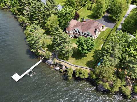 194 Maquam Shore Road, Swanton, VT 05488