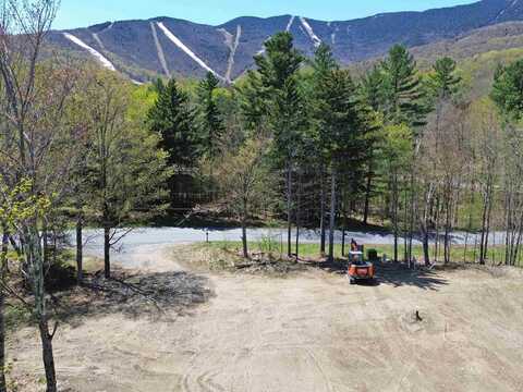 71 Golf Course Road, Warren, VT 05674