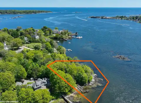 6 Follett Lane, Kittery, ME 03905