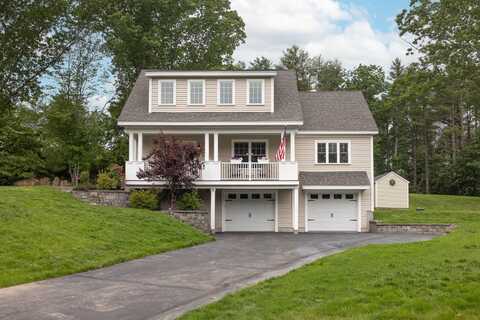 16 Boulder Drive, Newmarket, NH 03857