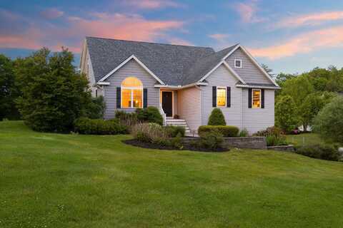 25 Schooner Drive, Dover, NH 03820