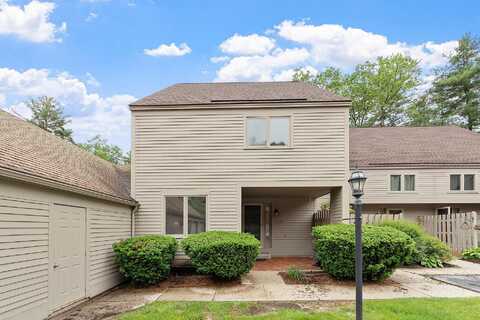 22 Briston Court, Bedford, NH 03110