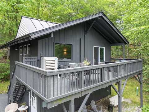 25 Hilltop Drive, Newbury, NH 03255