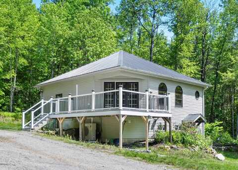 74 Corliss Hill Road, Meredith, NH 03253