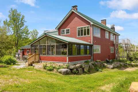 218 Streeter Woods Road, Dorchester, NH 03266