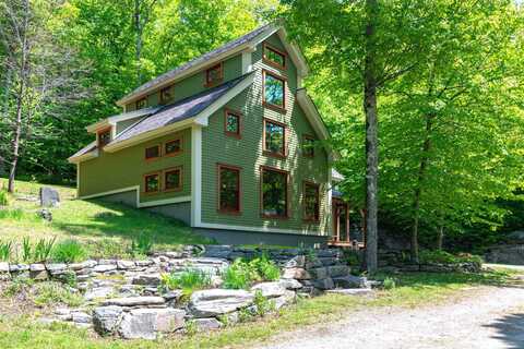 155 Sweeney Lane, Cambridge, VT 05464