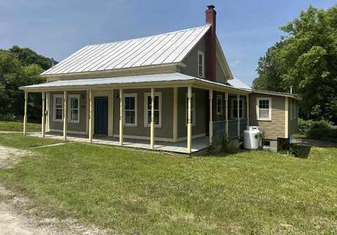 105 Bridge Street, Huntington, VT 05462