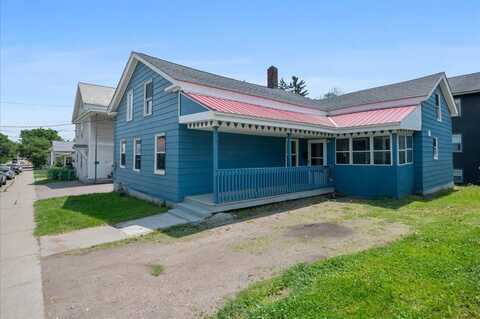 10 Lafountain Street, Winooski, VT 05404