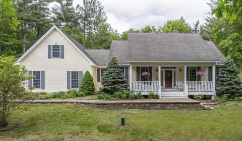 76 Moose Mountain Road, Brookfield, NH 03872