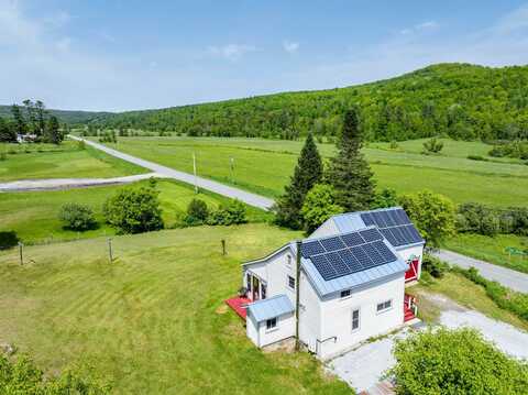 1277 Cabot Road, Marshfield, VT 05658