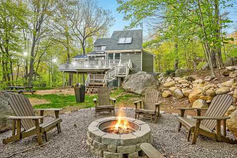 270 Beechnut Drive, Conway, NH 03860