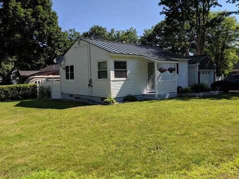 6 Logan Lane, Lebanon, NH 03766