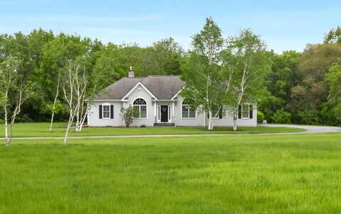 114 Mount Philo Road, Charlotte, VT 05445