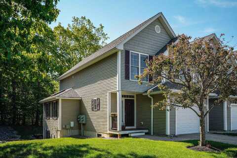 43 Ledgeview Drive, Newmarket, NH 03857