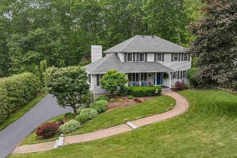 12 Julia Drive, Hooksett, NH 03106