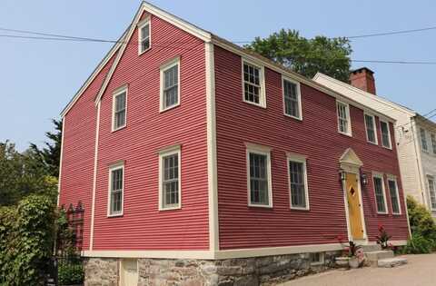 11 Howard Street, Portsmouth, NH 03801