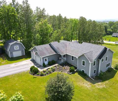 33 Crab Apple Lane, Derby, VT 05829