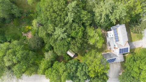 11 Robin Drive, Hudson, NH 03051