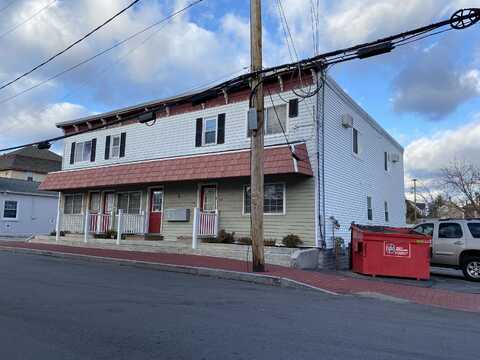 10 Railroad Avenue, Derry, NH 03038