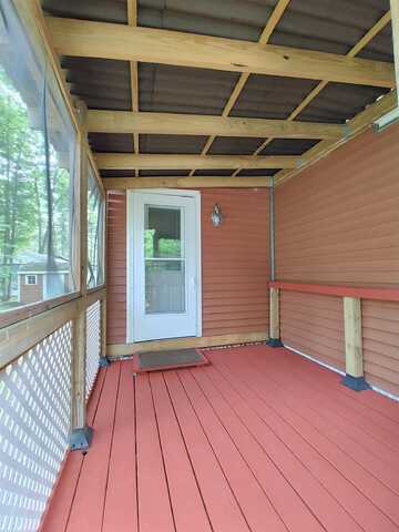 218 Robinhood Drive, Exeter, NH 03833