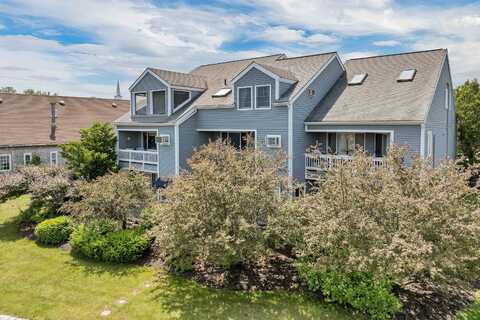 51 Mill Street, Wolfeboro, NH 03894