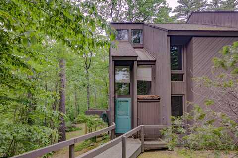 73 Kearsarge Woods Lane, Conway, NH 03860