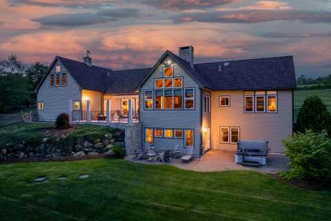 9 Quinn Road, Hancock, NH 03449