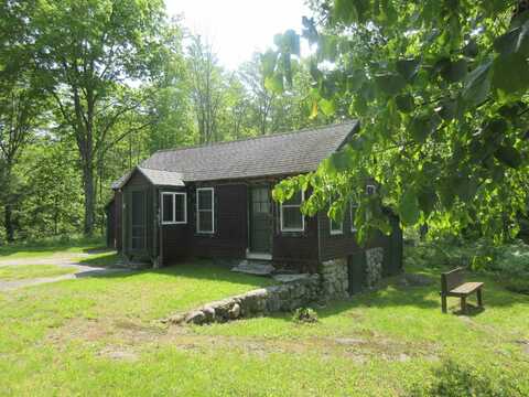 5 Contoocook Falls Road, Hillsborough, NH 03244