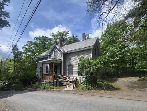 29 Elliot Terrace, Brattleboro, VT 05301