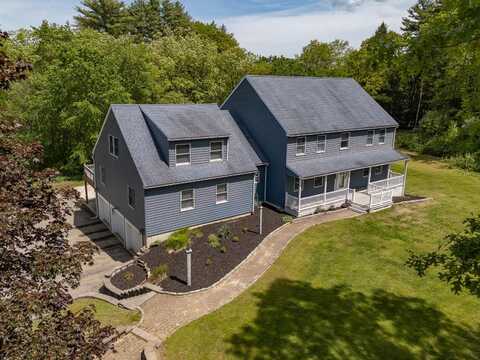 3 Evergreen Way, East Kingston, NH 03827
